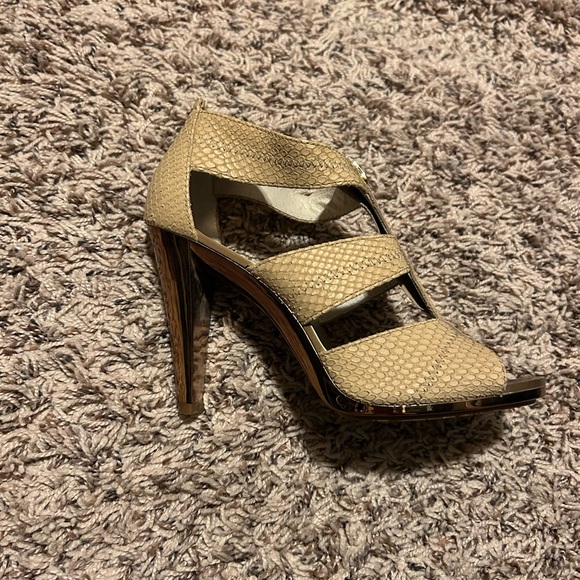 Michael Kors Gold Zipper High Heels - Picture 3 of 8